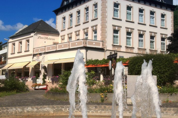 Hausansicht Hotel " Zwei Mohren"