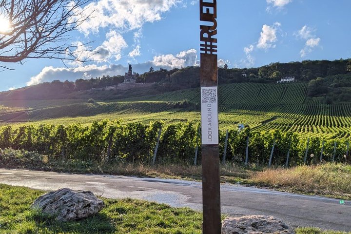 Gude Blick Ramstein - Infosäule mit QR-Code