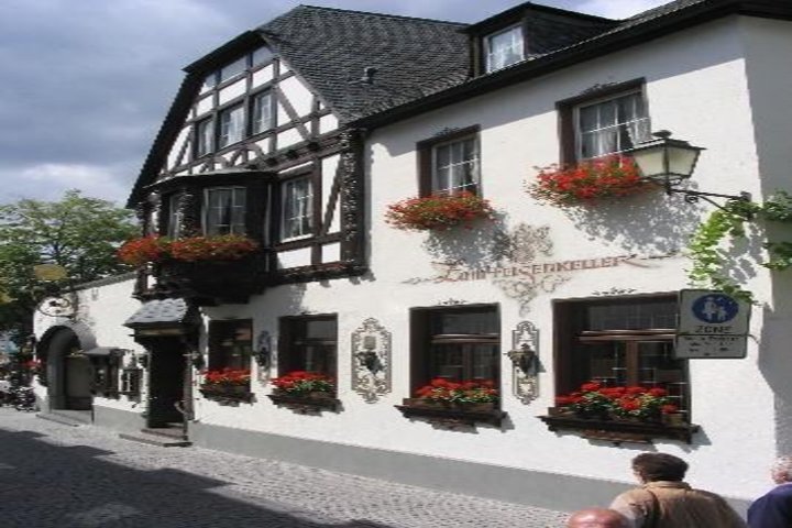 Hausansicht Hotel Felsenkeller